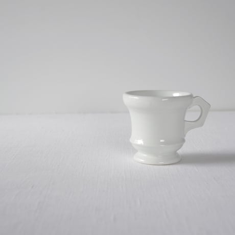 フランスの愛らしいフォルムのブリュロ FRANCE／BRULOT F320