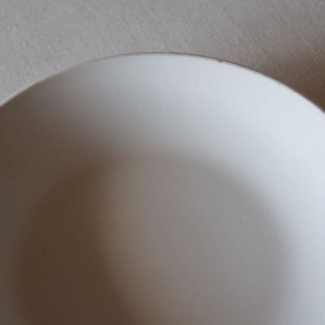ジアン／さり気無く可憐な枯れた浅いボウル GIEN／BOWL G86