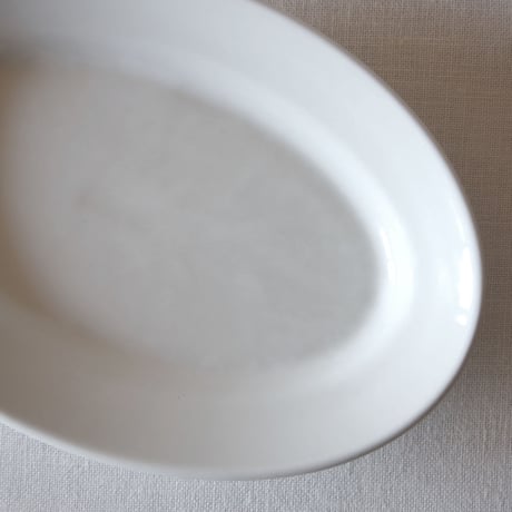 フランスの古い小さめのオーバルプレート FRANCE／OVAL PLATE F152