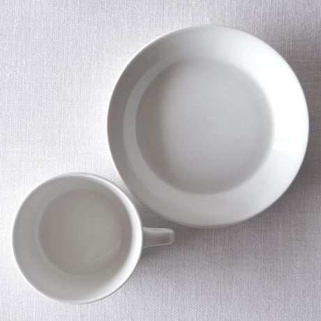 アラビア／キルタ ティーカップ＆ソーサー  ARABIA／KILTA TEA CUP & SAUCER A35