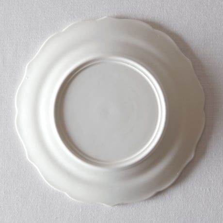 ジアン／ぽてっとやわらかい花リムプレート GIEN／PLATE G31