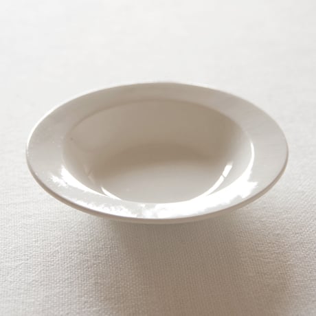 ウエッジウッド／繊細で美しいディネット深さのあるプレート WEDGWOOD／DINETTE PLATE WEDG104