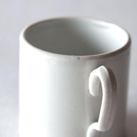 クレイユ エ モントロー／凛としたデミタスカップ CREIL ET MONTEREAU／DEMITASSE CUP C108