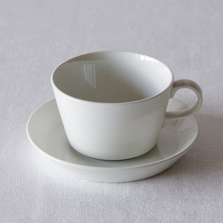 アラビア／ティーカップ＆ソーサー 2客セット ARABIA／TEA CUP & SAUCER SET A1