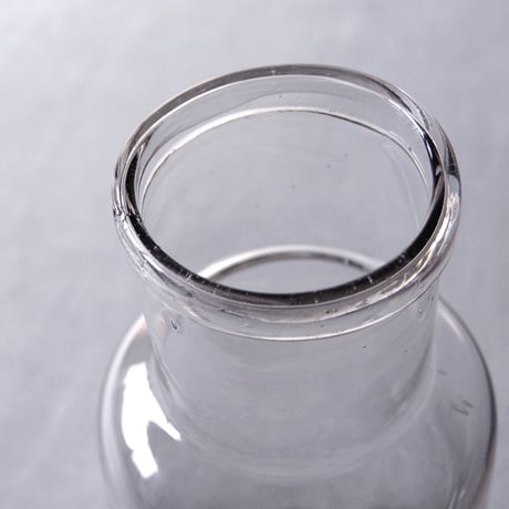 フランスの古いガラス瓶 FRANCE／GLASS  F68