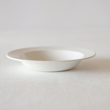 ウエッジウッド／繊細で美しいディネット深さのあるプレート WEDGWOOD／DINETTE PLATE  WEDG103
