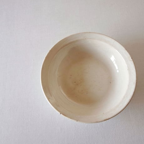 グリニー／やわらかく枯れた深さのある美しいプレート GRIGNY／PLATE GR14