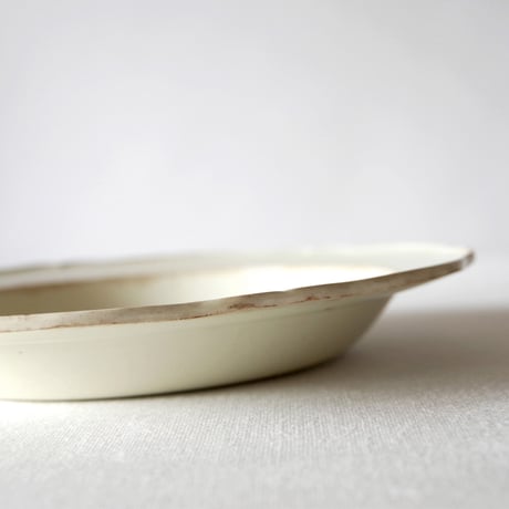 クレイユ／素朴に枯れた深さのある花リムプレート CREIL／PLATE CR45
