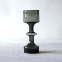 ヌータヤルヴィ／ベース KF 245 NUUTAJARVI／VASE N2
