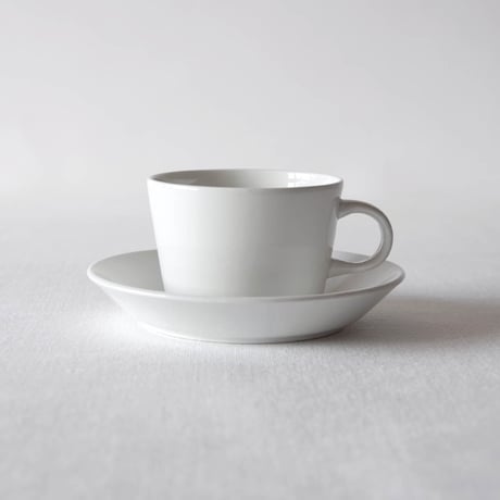アラビア／キルタ ティーカップ＆ソーサー  ARABIA／KILTA TEA CUP & SAUCER A38