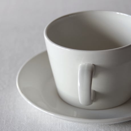 アラビア／キルタ ティーカップ＆ソーサー  ARABIA／KILTA TEA CUP & SAUCER A20