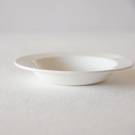 ウエッジウッド／繊細で美しいディネット深さのあるプレート WEDGWOOD／DINETTE PLATE  WEDG102