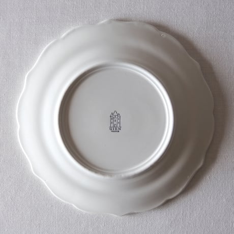 ジアン／ぽてっとやわらかい花リムプレート GIEN／PLATE G27