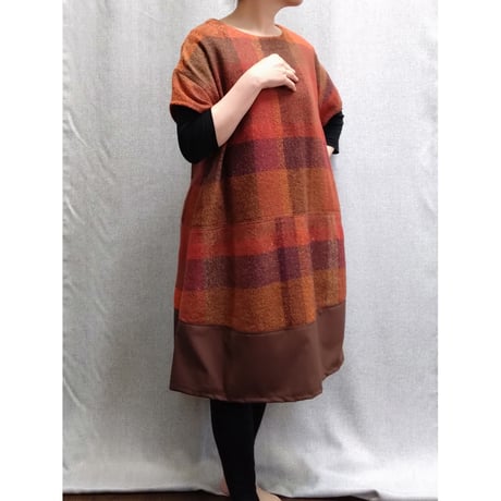 裾切り替えワンピース　茶オレンジ　　　　　　　【No．3509-5046】