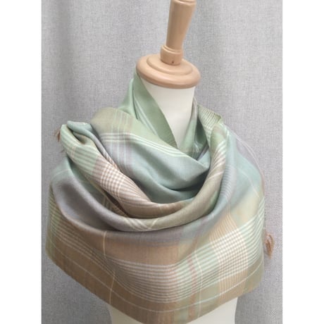 シルクチェックストール　グレイッシュパステル　　　【No．3703-5416】