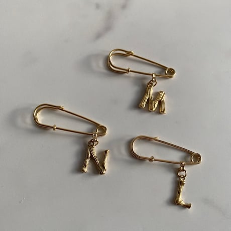 Initial pin brooch (L・M・N)