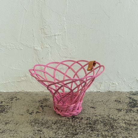 Rattan Fruit Basket / Pink
