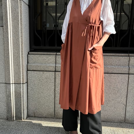 Cache-coeur Apron / Brown