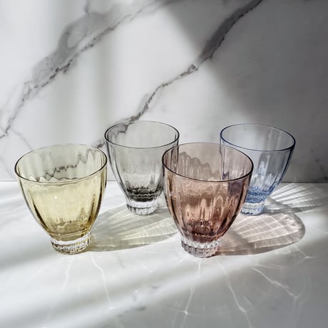 "Studio iiro" Color glass