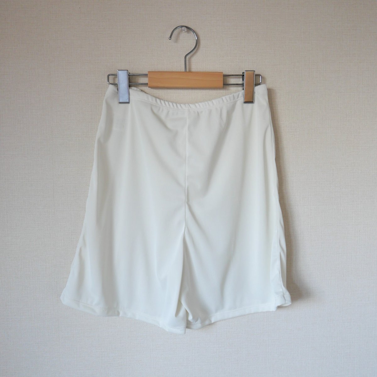 Uhr] Mesh Knit Pants / White | Sun Sea Days