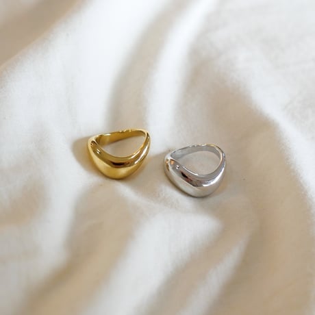 ［KOREAN GOODS］Unetto Ring