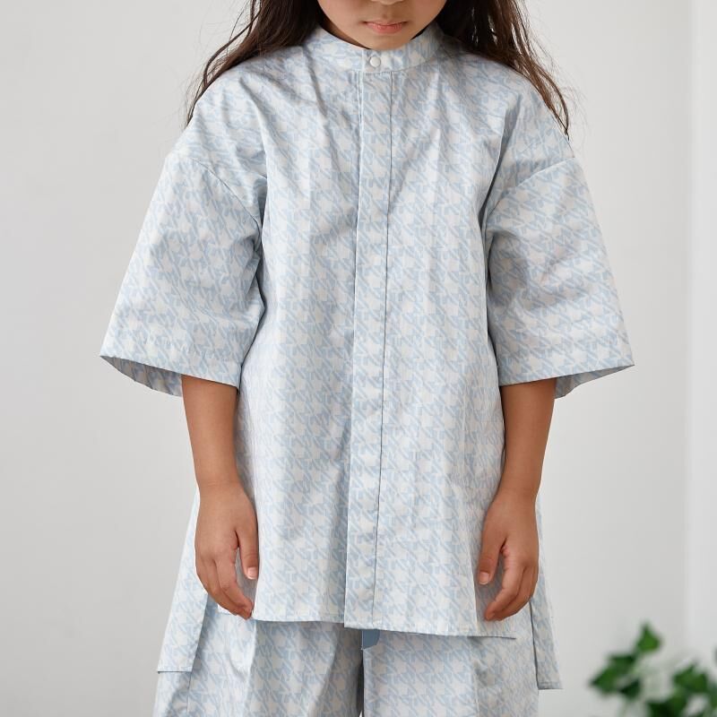 MOUN TEN.（マウンテン）チェック柄シャツとパンツのセットアップ