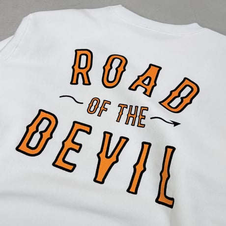 ROAD OF THE DEVIL スウェット / ホワイト