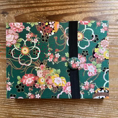 【まゆにゃん】　ステキなネモフィラ　見開き御朱印です 見開き 御朱印帳】舞妓はん(選べる全2種) | 【御朱印帳専門店