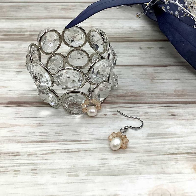 No.474 アレルギー対応フレンチフック天然石さざれピアス