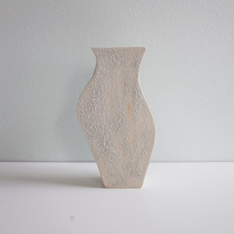 AYA COURVOISIER / FLOWER VASE / FORME MOON | ANORM