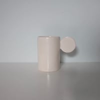 AYA COURVOISIER /FLAT MUG 1