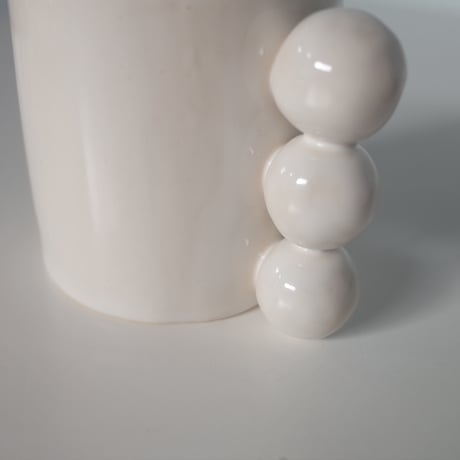 AYA COURVOISIER /PERLE MUG 3