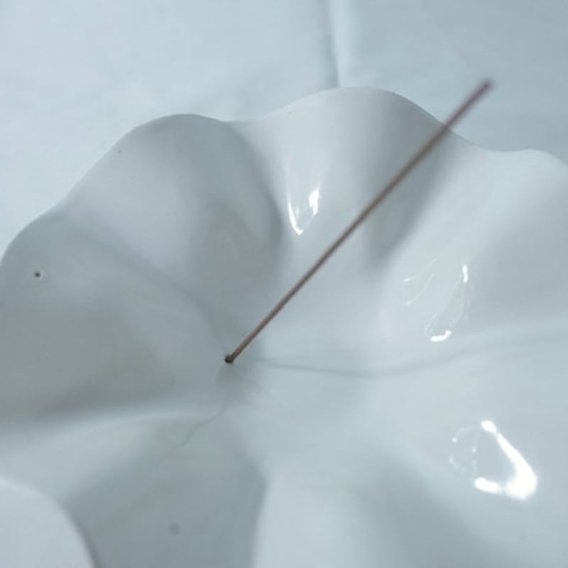 AYA COURVOISIER /incense holder DANCE | ANORM