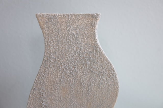 AYA COURVOISIER / FLOWER VASE / FORME MOON | ANORM
