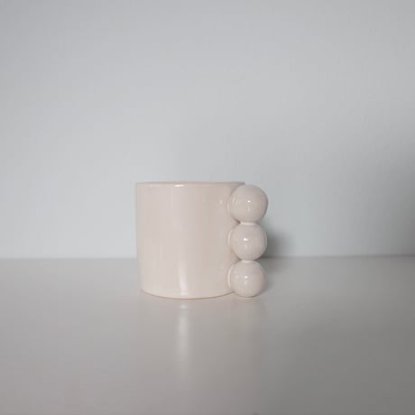 AYA COURVOISIER /PERLE MUG 3