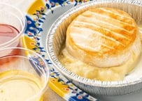 カマンベールチーズの丸ごとロースト