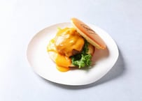 漢方和牛つやぱんチーズバーガー