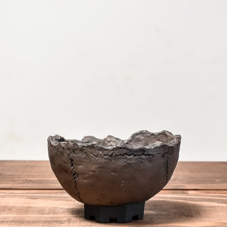 Matasuke Tatsumi（TEATOYA'S GALLERY）【Skull half face pot BLACK】RFMT24006(T)