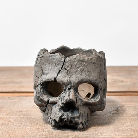 Matasuke Tatsumi（TEATOYA'S GALLERY）【Skull hole pot Black】A