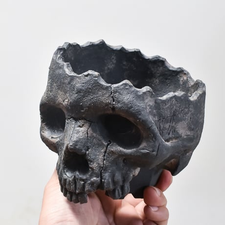 Matasuke Tatsumi（TEATOYA'S GALLERY）【Diagonal Skull pot Black】B