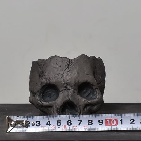 Matasuke Tatsumi（TEATOYA'S GALLERY）【Skull pot Black】type D