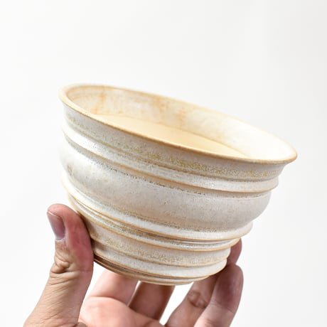 Calvero（Ceramic artist）【 Aladdin-Allbus- 2501-04】