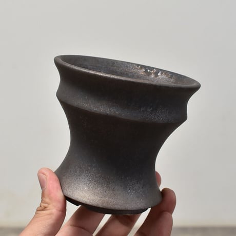 荻（Ceramic artist）【Dark Nebula Pot Five】RFOG23015(T)