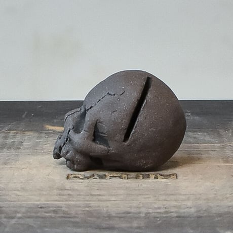 Matasuke Tatsumi（TEATOYA'S GALLERY）【Skull pebble TAG Black】RFMT23007