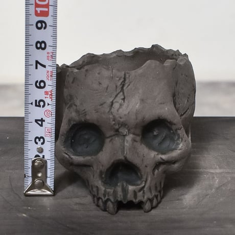 Matasuke Tatsumi（TEATOYA'S GALLERY）【Skull pot Black】type D