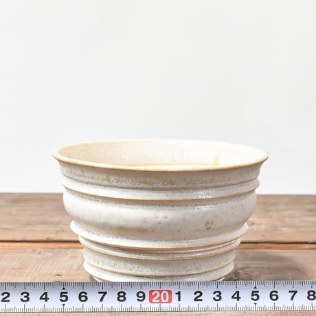 Calvero（Ceramic artist）【 Aladdin-Allbus- 2501-04】