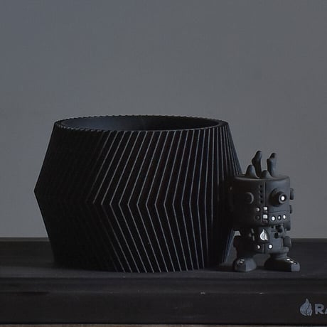 MINIMUM DESIGN / ミニマムデザイン【DISSIPAT Indoor Planter black  L】RFMDdisb003
