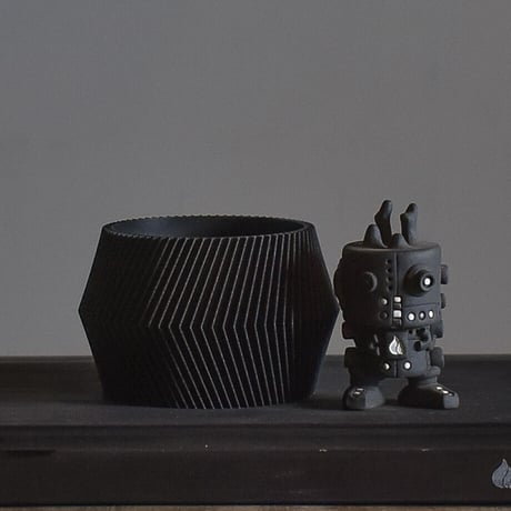 MINIMUM DESIGN / ミニマムデザイン【 DISSIPAT Indoor Planter black  M】RFMDdisb002
