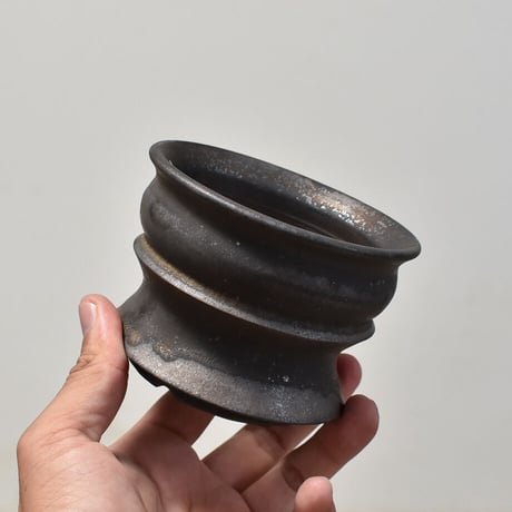 荻（Ceramic artist）【Dark Nebula Pot Eight】RFOG23018(T)