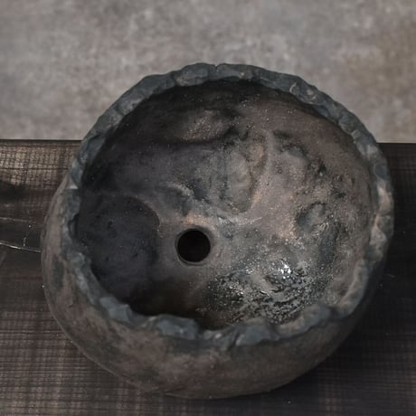 Matasuke Tatsumi（TEATOYA'S GALLERY）【Diagonal Skull pot Black】type A